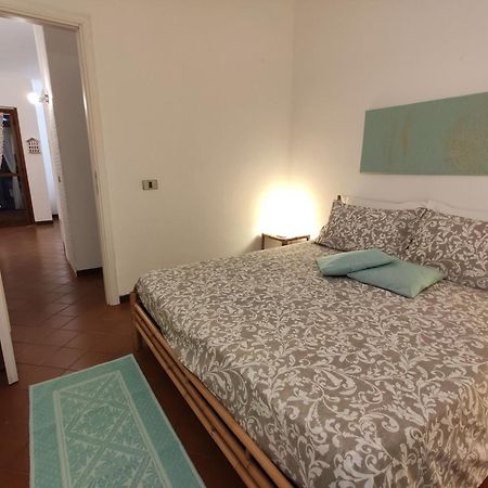Villa Villino Sunshine Santa Margherita di Pula Habitación foto