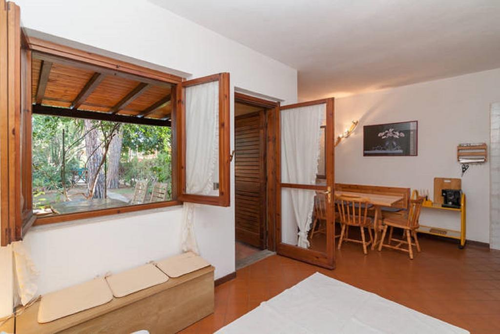 Villa Villino Sunshine Santa Margherita di Pula Habitación foto